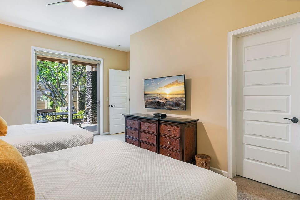 Downstairs Double Queen Bdrm