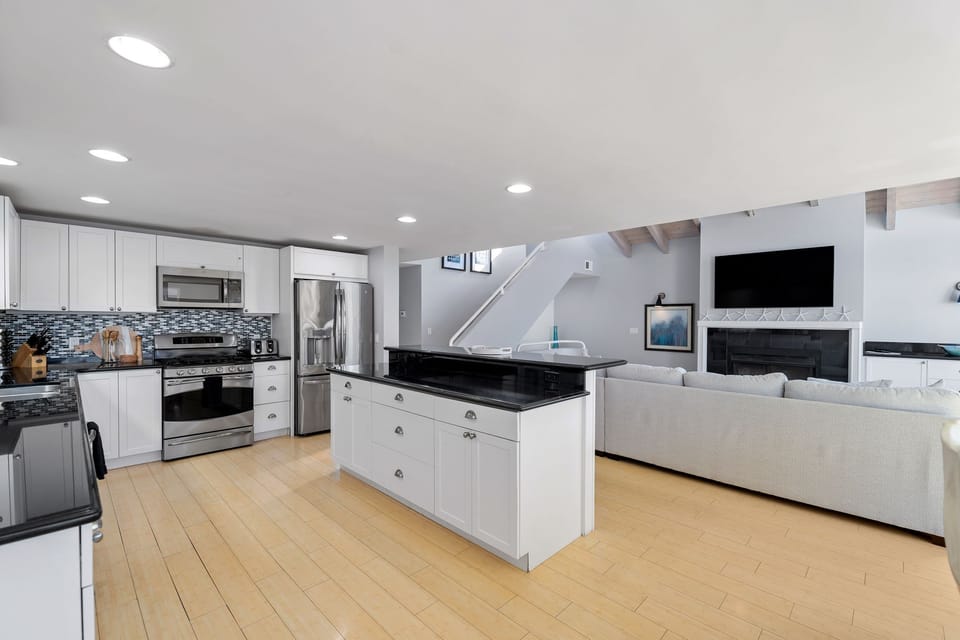 Kitchen - Kitchen