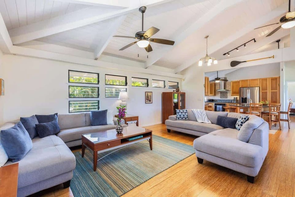 Upstairs living room