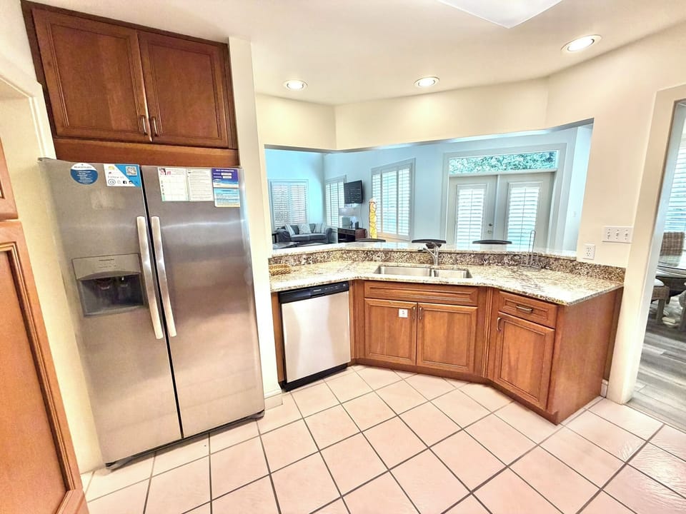 Fully stocked kitchen