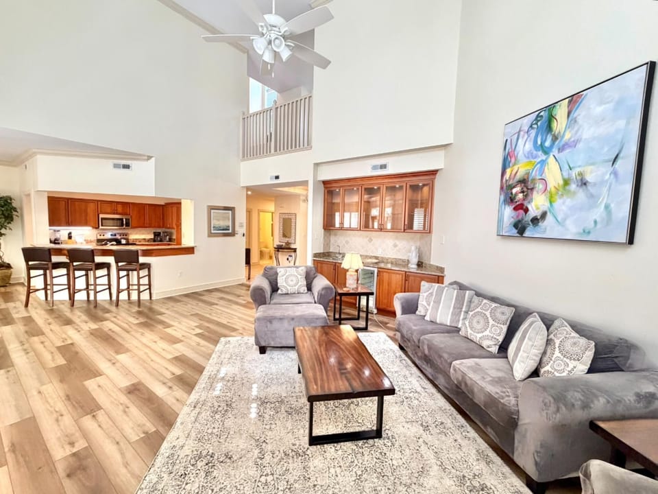 Spacious Living Room