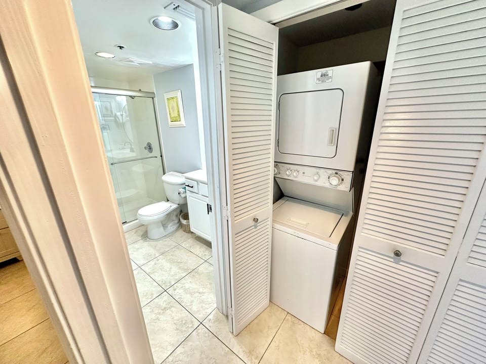 Laundry Center