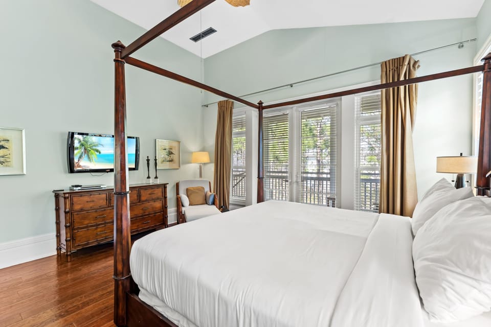 2nd Floor Master Bedroom
