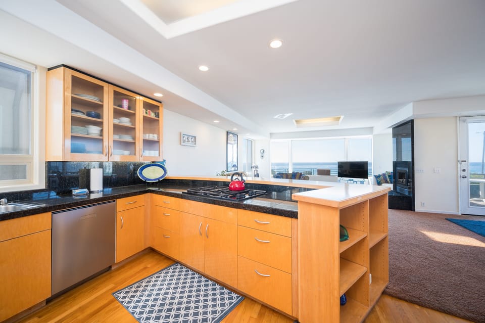 Kitchen 2 - Kitchen