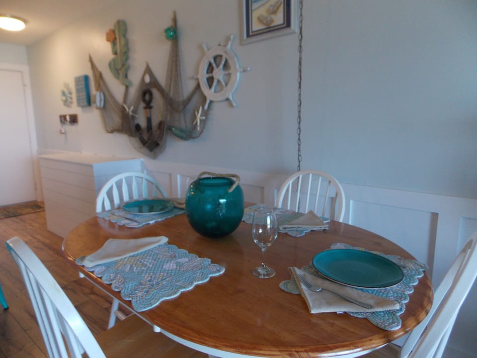 Nicely decorated with Beach theme