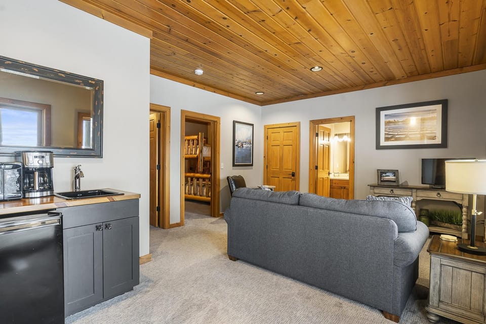 Lower Level Living Area