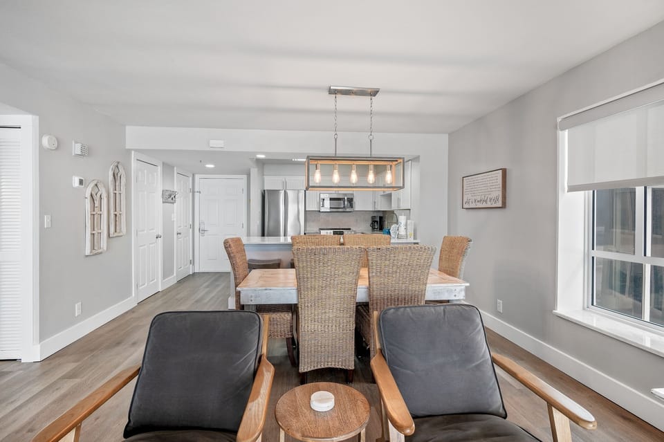 Living and Dining Area