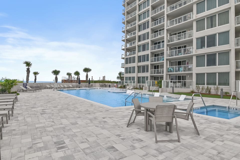 Beachside Two Pool