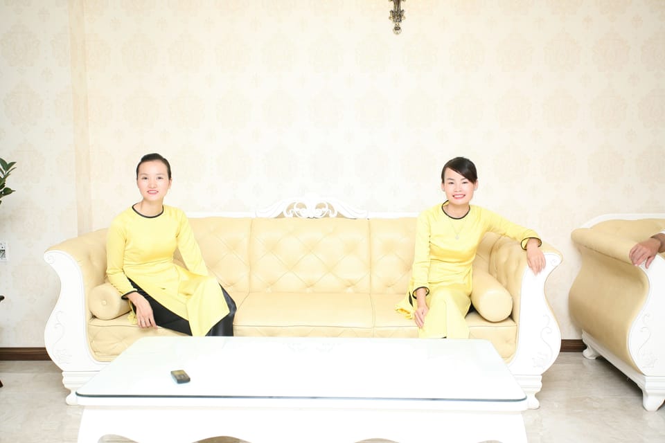 Concierge desk