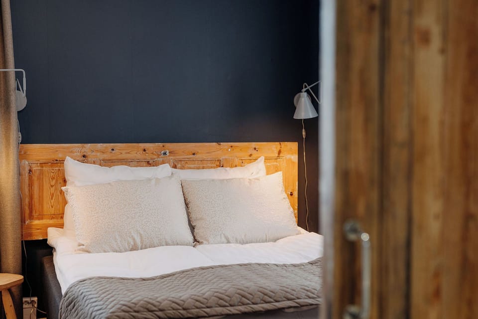 Comfort Double Room, 1 Queen Bed | Premium bedding, free minibar items, individually decorated