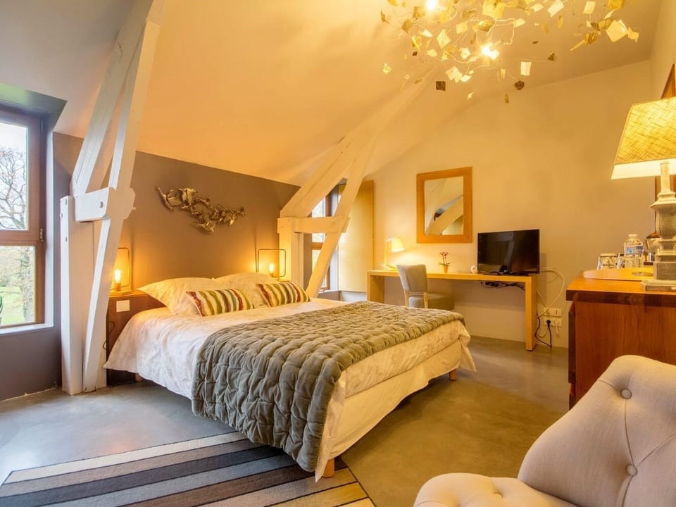 Superior Double Room, Ensuite, Garden View (Chambre L'Envolée) | 1 bedroom