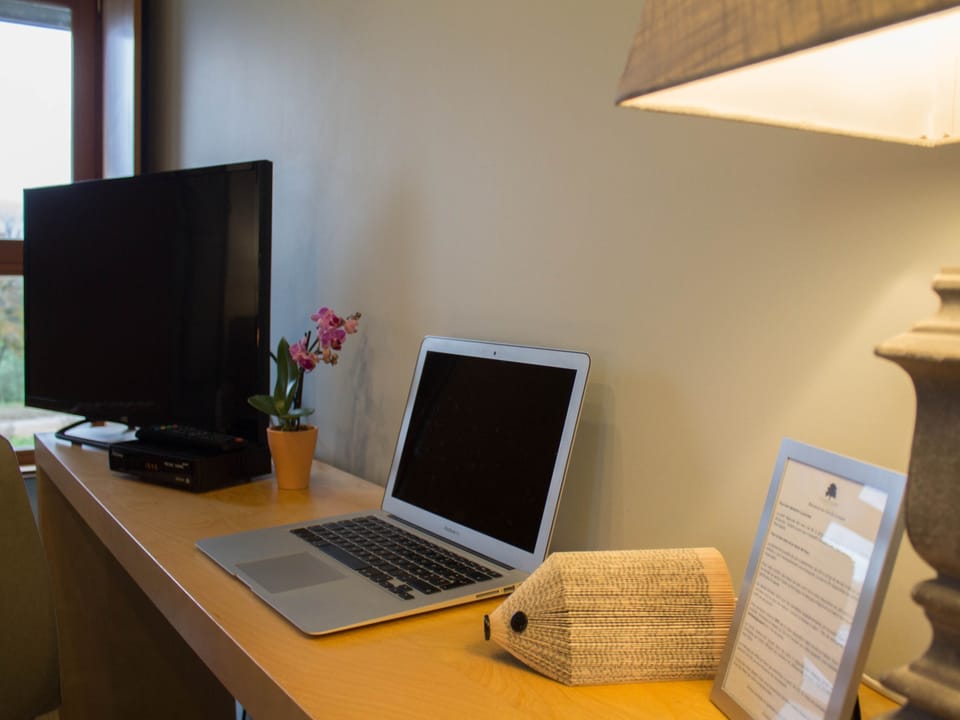 Superior Double Room, Ensuite, Garden View (Les Pieds dans l'Eau) | 1 bedroom