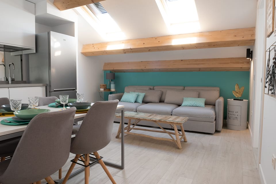Deluxe Apartment | Premium bedding, down comforters, desk, soundproofing