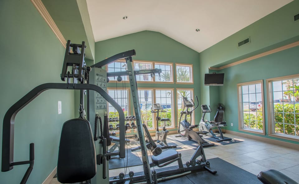 24 hour fitness Center