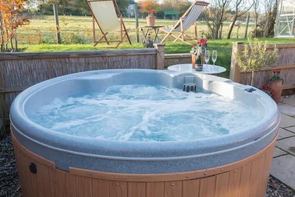 Relax in the hot tub 