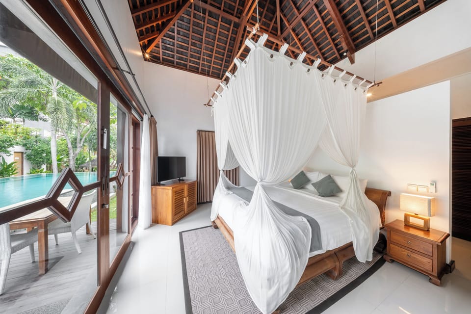 Superior Room, Pool Access | In-room safe, desk, iron/ironing board, free WiFi