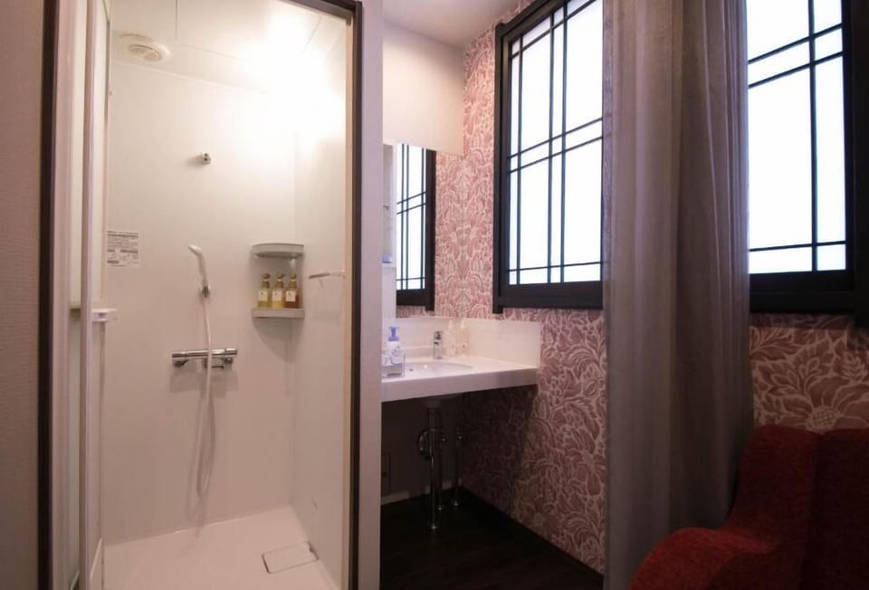 Free toiletries, hair dryer, bathrobes, slippers