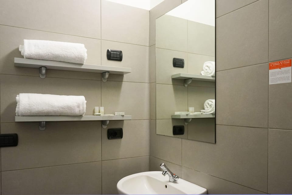 Hair dryer, towels