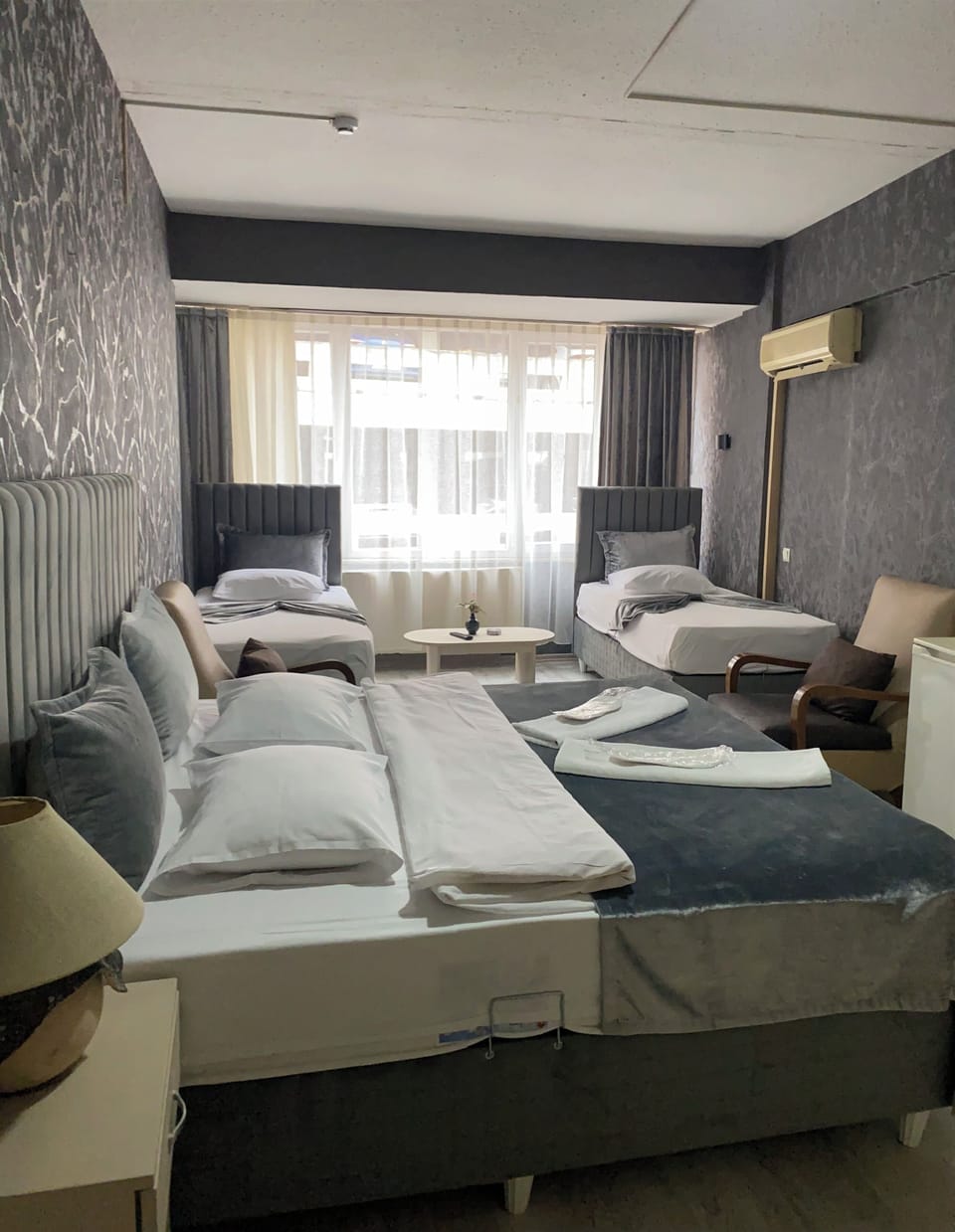 Minibar, in-room safe, desk, iron/ironing board