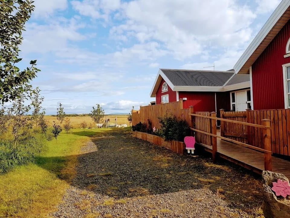 Skálatjörn Guesthouse Bed and Breakfast in Southern Region
