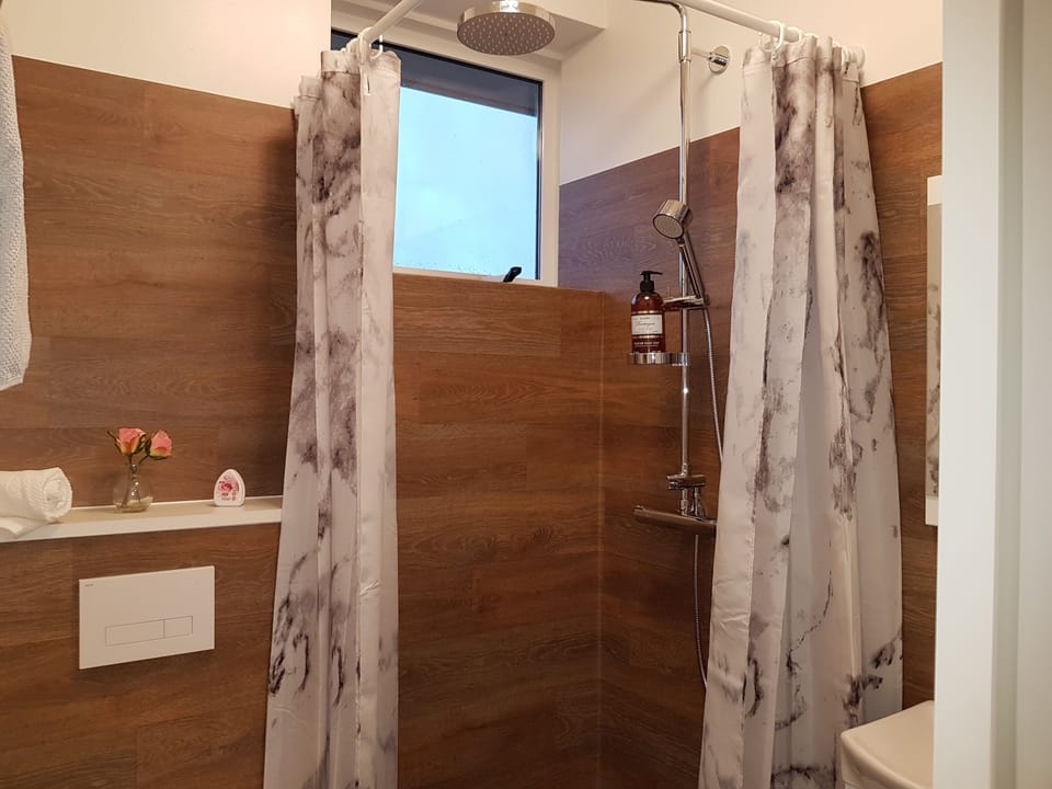 Skálatjörn Guesthouse Bed and Breakfast in Southern Region