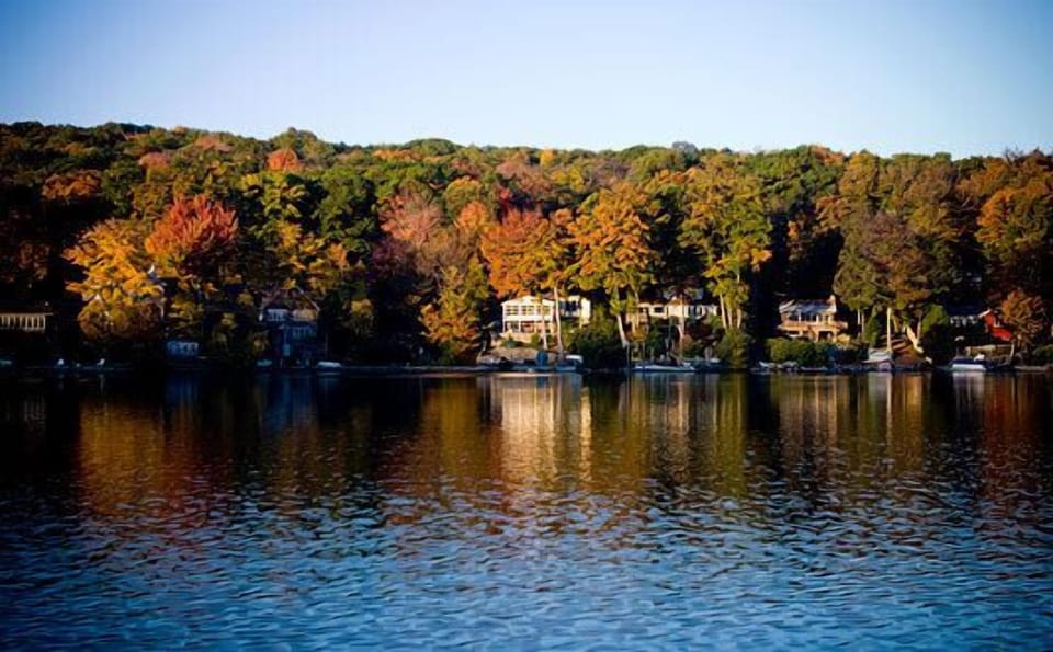 Autumn Awesomeness, Main Lake - A short walk from our home ...