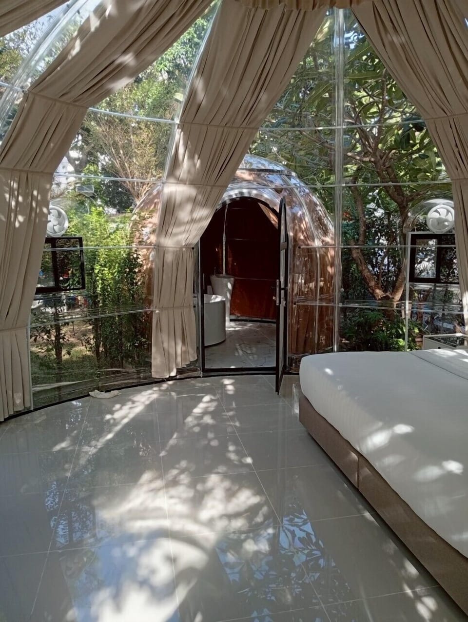 Dome Suite | Premium bedding, pillowtop beds, in-room safe, individually decorated