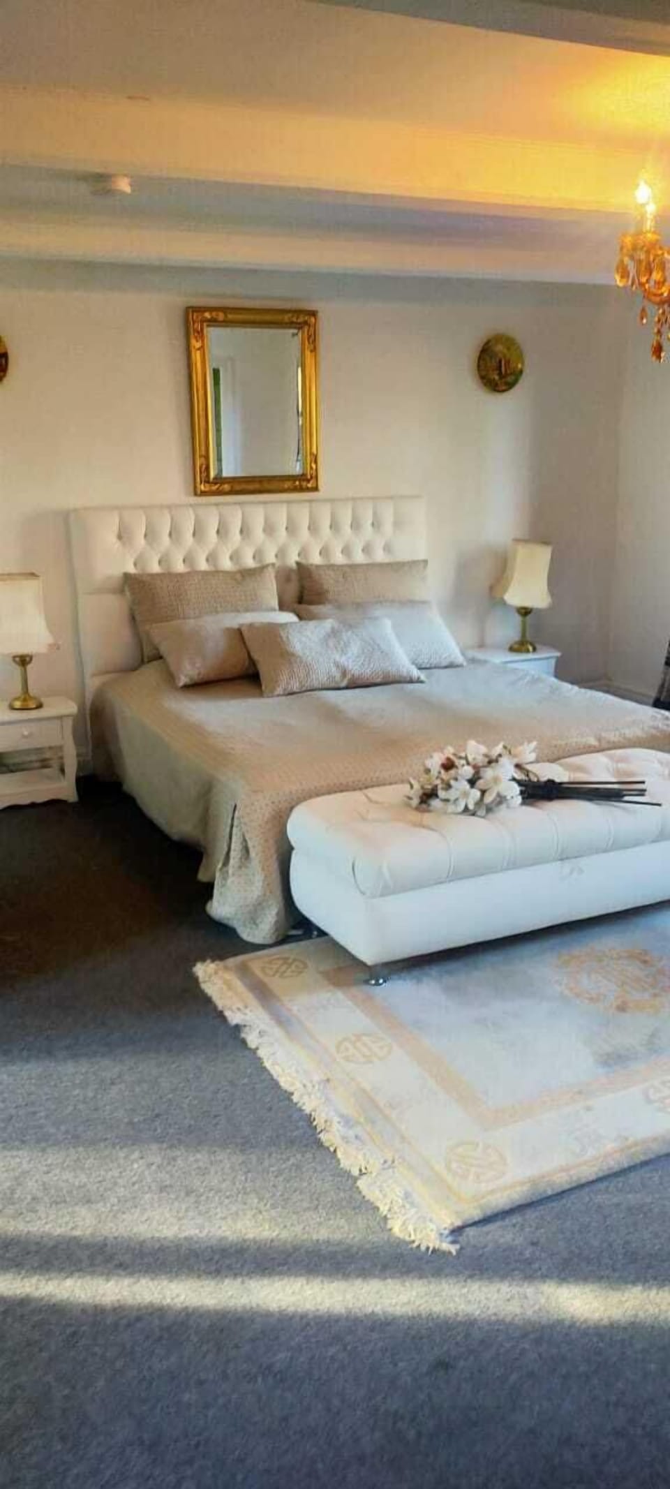 Suite | 1 bedroom, minibar, free WiFi, bed sheets