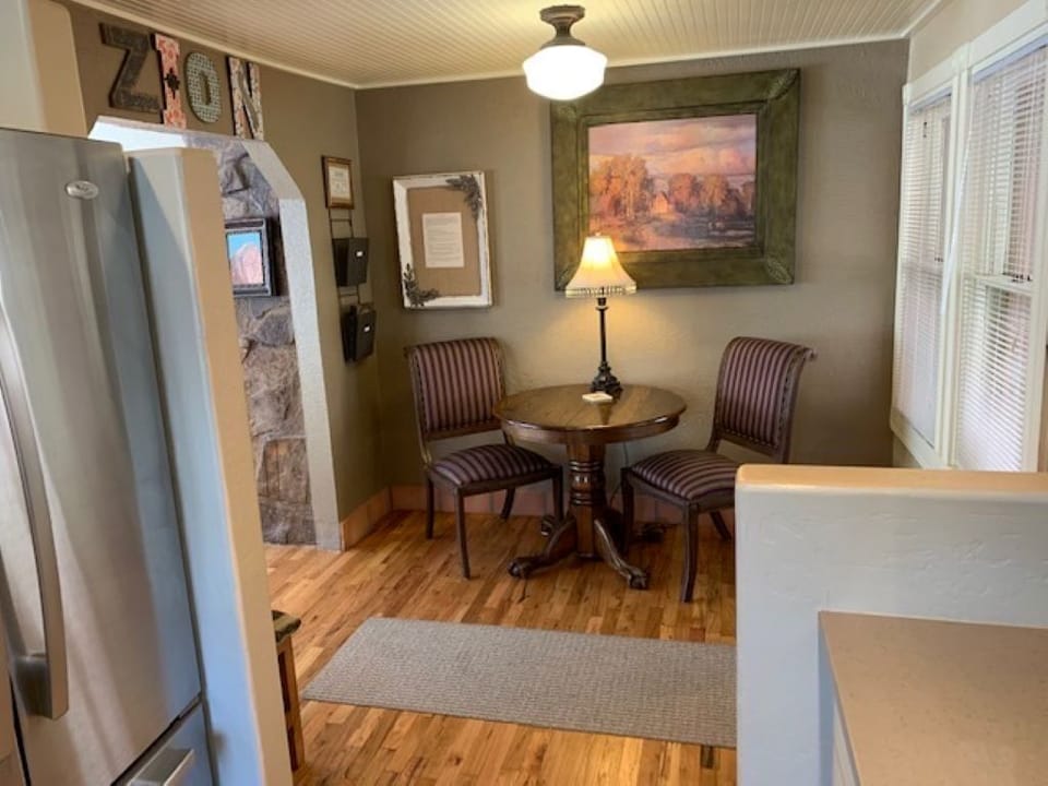 Dining room off kitchen