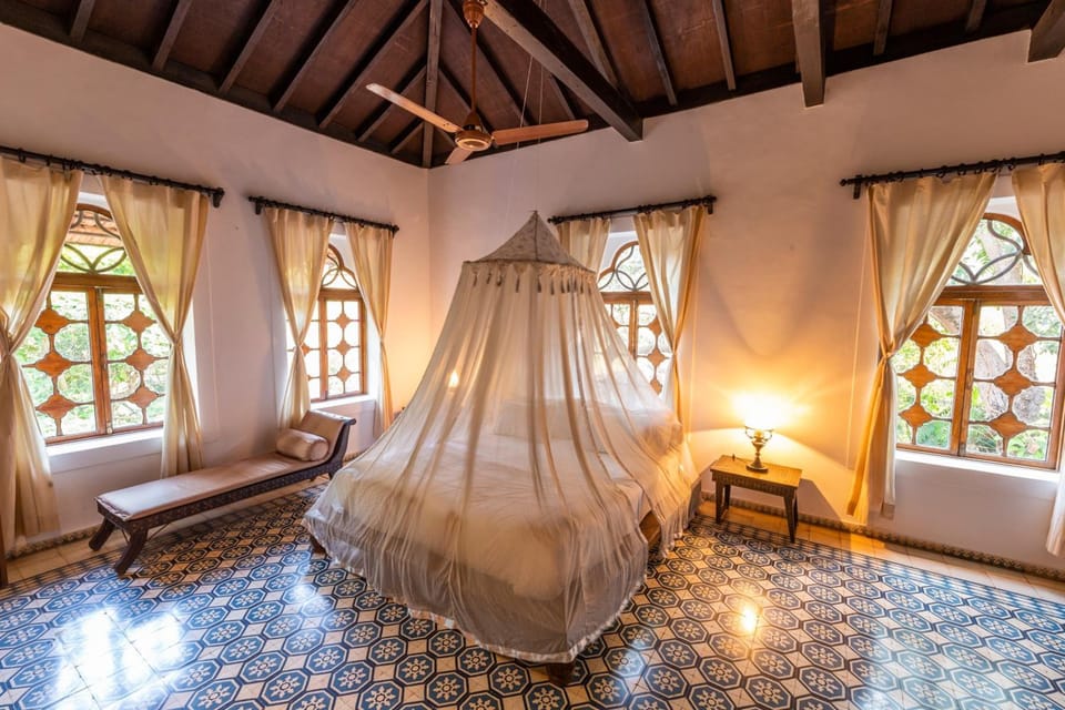 In-room safe, desk, iron/ironing board, free WiFi