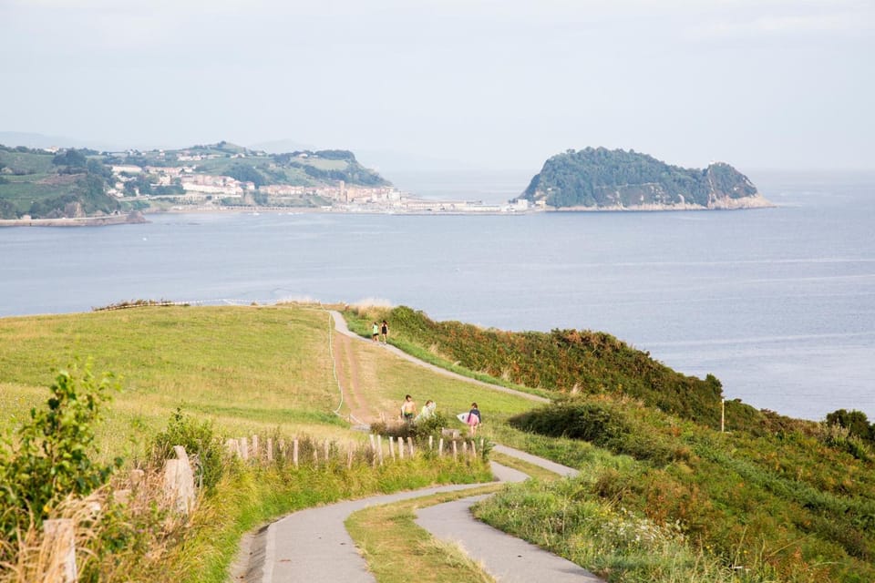 Somn Hipsuites Zarautz Bed and Breakfast in Zarautz