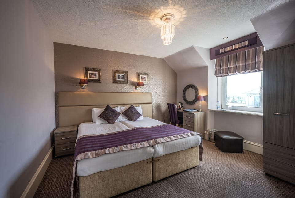 Double or Twin Room | Desk, iron/ironing board, free cribs/infant beds, free WiFi