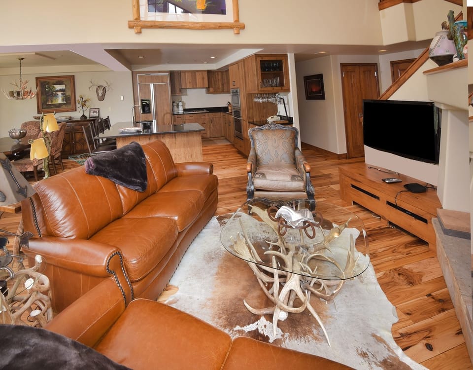 Condo, 3 Bedrooms | Living room | Flat-screen TV, fireplace, DVD player, iPod dock