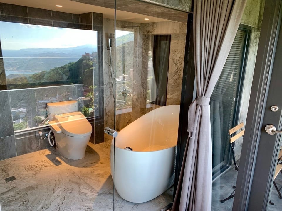 Signature Double Room, 1 Bedroom, Bathtub, Sea Facing | Bathroom | Shower, designer toiletries, hair dryer, slippers