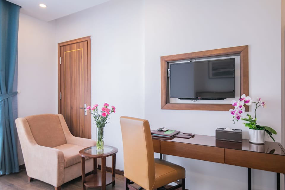 Premium bedding, memory foam beds, minibar, in-room safe