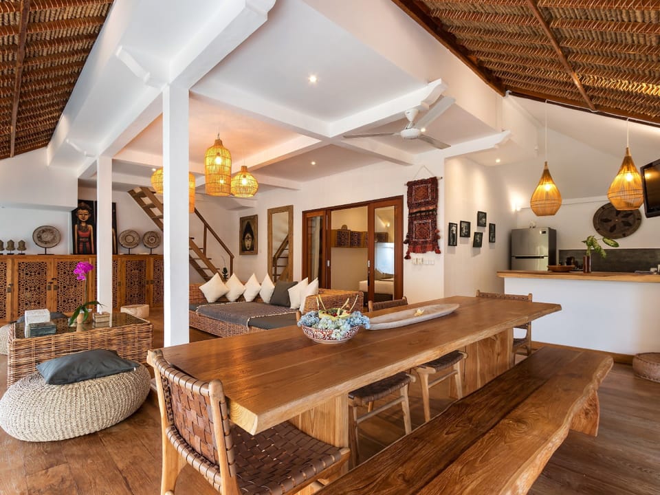 Family Villa | Living area | 32-inch flat-screen TV with satellite channels, LED TV, DVD player