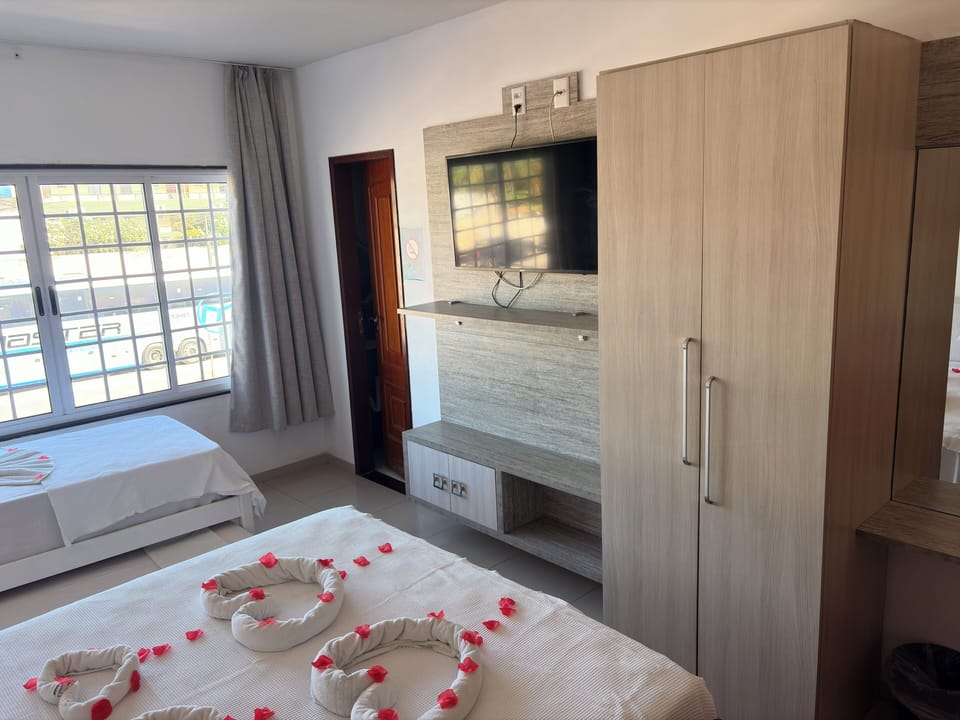 Comfort Quadruple Room | Blackout drapes, iron/ironing board, free WiFi, bed sheets