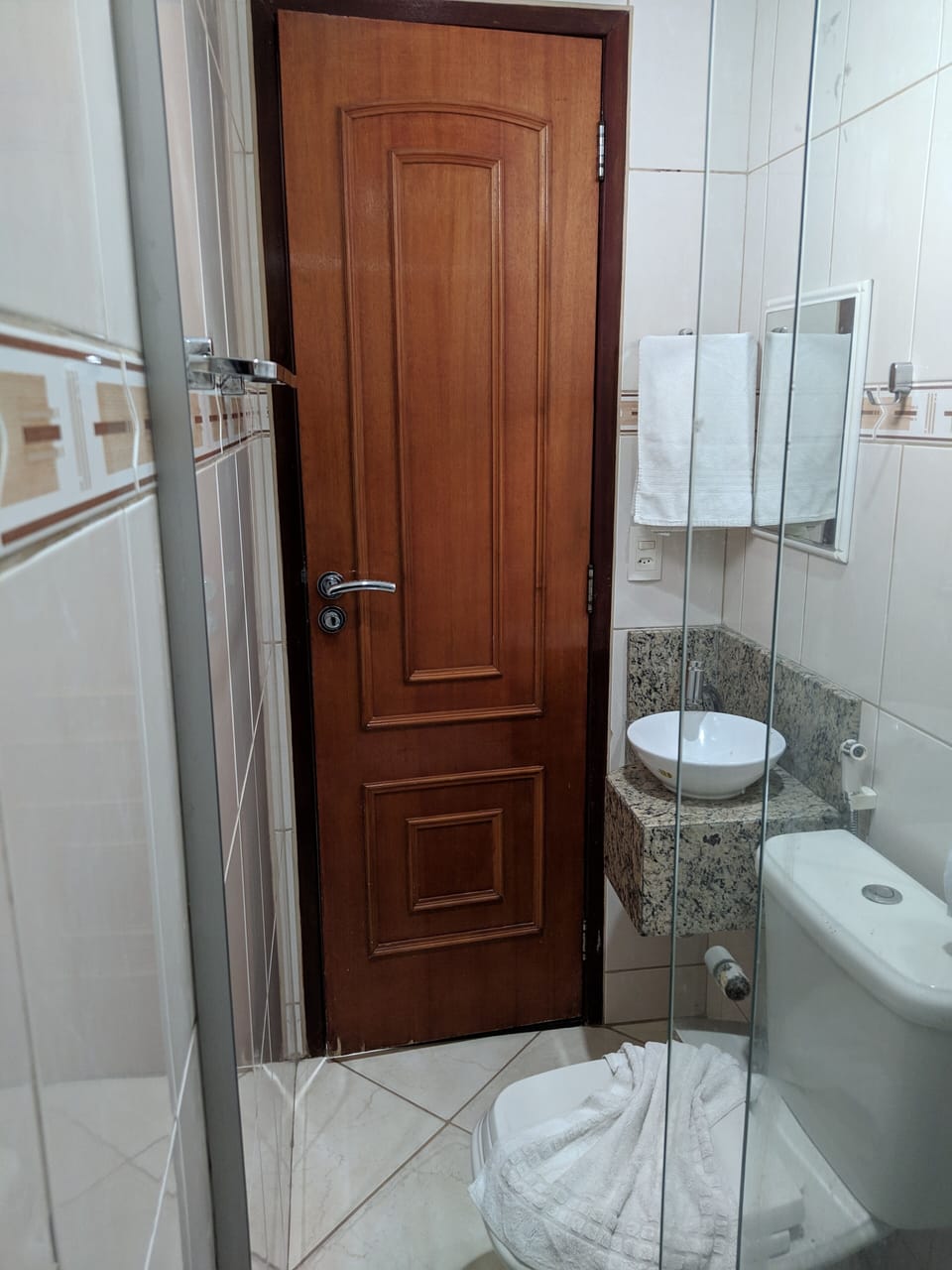Comfort Quadruple Room | Bathroom | Shower, towels, soap, toilet paper