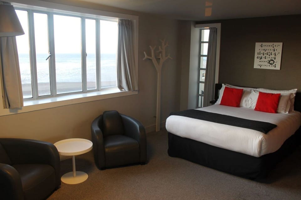 In-room safe, individually decorated, individually furnished