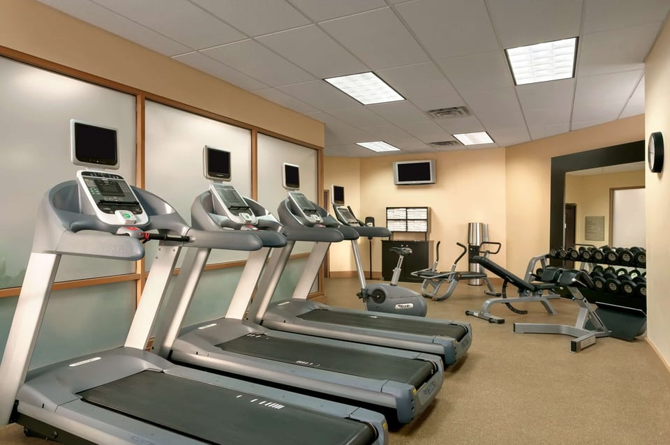 Embassy Suites by Hilton Chicago North Shore Deerfield Hotel in Northbrook