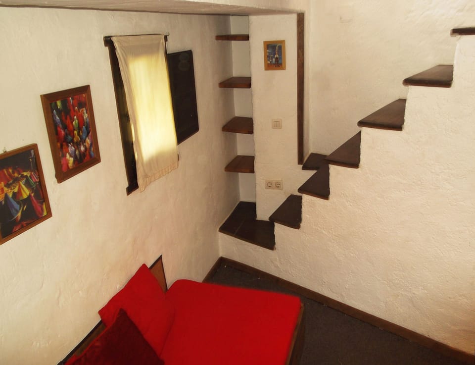 House, 1 Bedroom, Annex Building | Living room