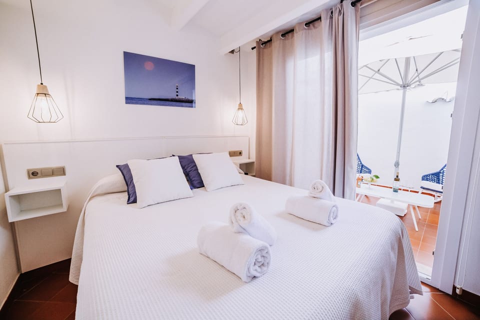 Double Room, Terrace | Egyptian cotton sheets, premium bedding, down comforters, minibar