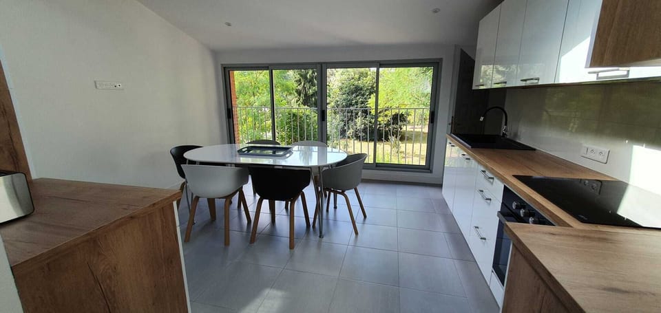 Superior Apartment (Gîte n°4 - Le Magnolias) | Dining