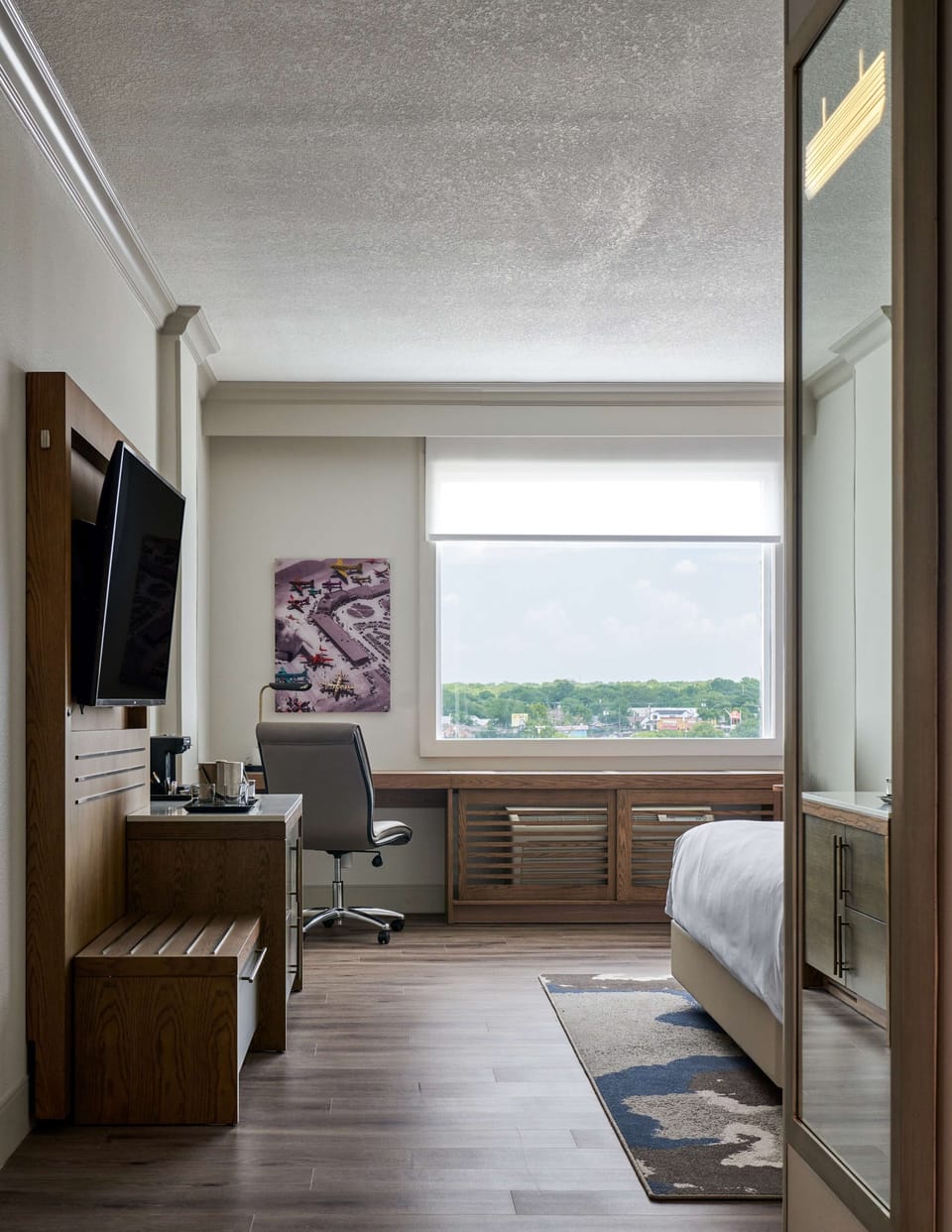 In-room safe, desk, iron/ironing board, cribs (free)