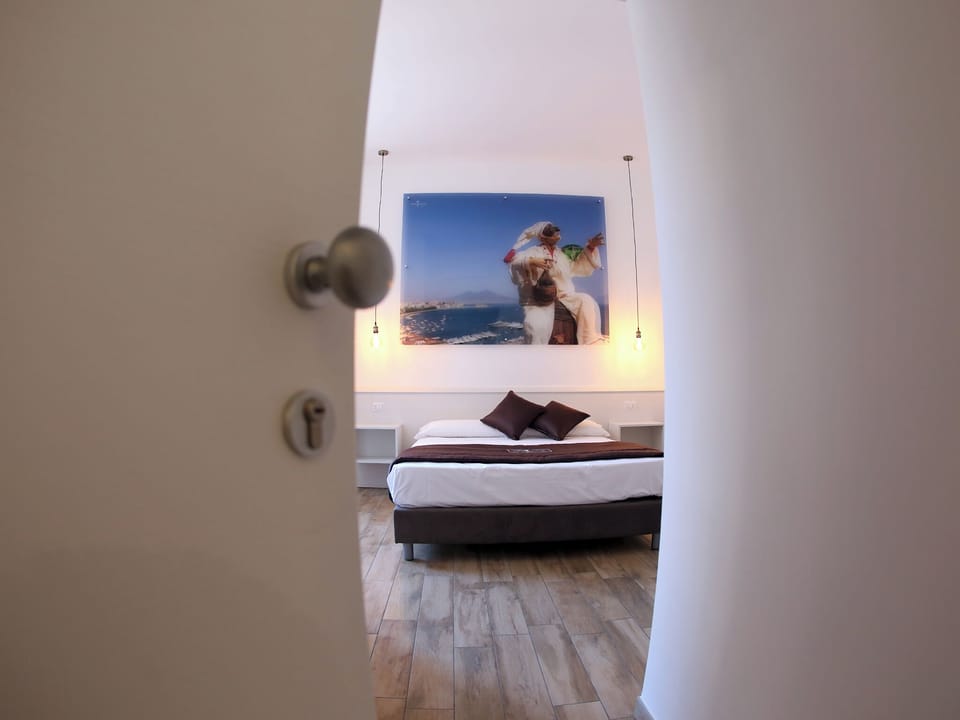 Deluxe Double Room | Premium bedding, minibar, in-room safe, individually furnished