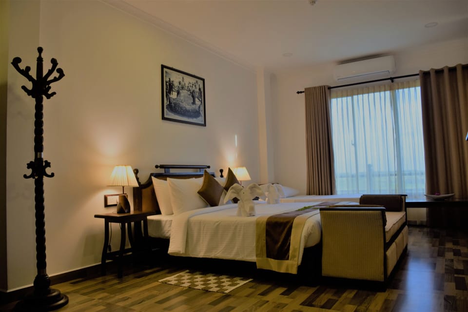 Minibar, in-room safe, desk, soundproofing