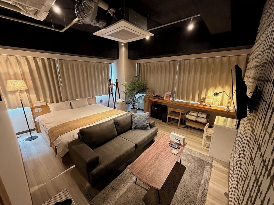 Double Room | In-room safe, blackout drapes, free WiFi, bed sheets