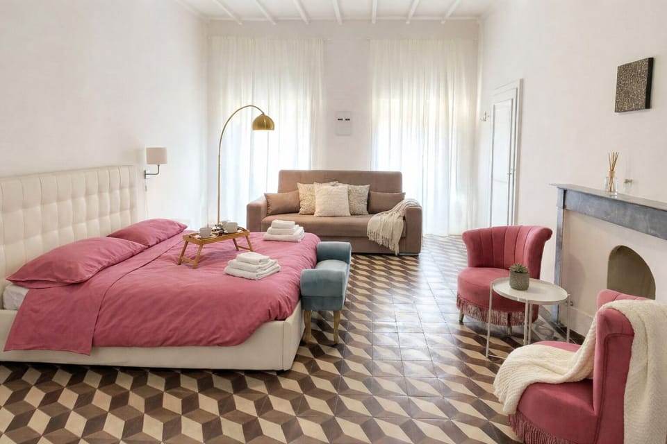 City Triple Room | Bathroom | Hair dryer, bidet, towels, soap