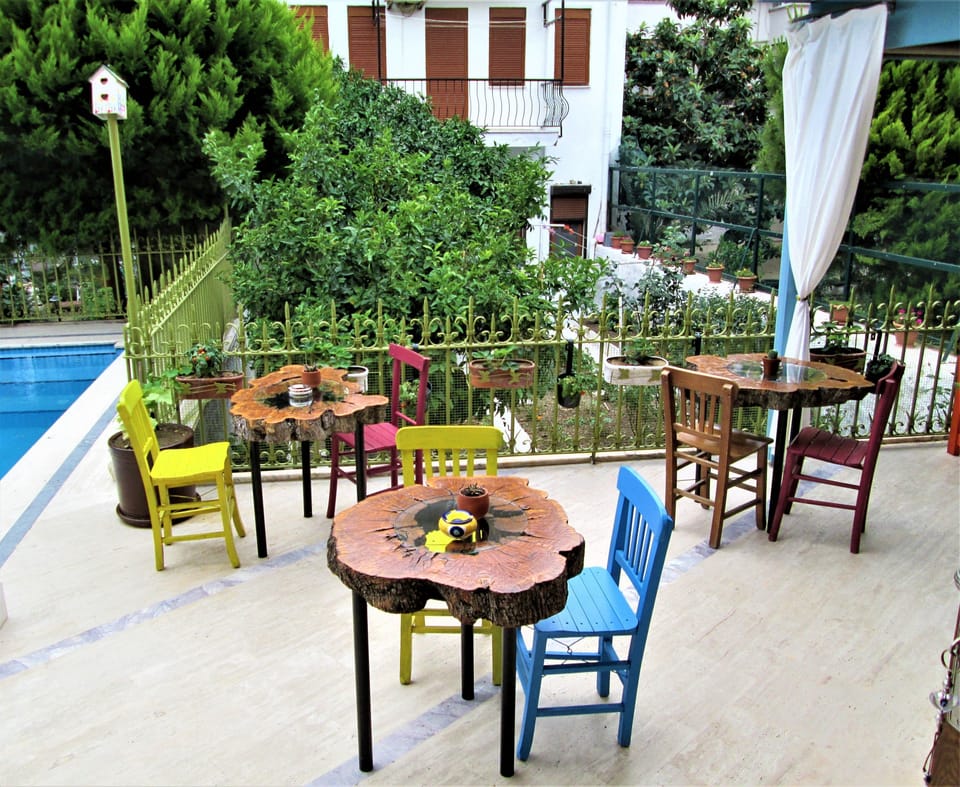 Foca 1887 Otel Hotel in İzmir Province