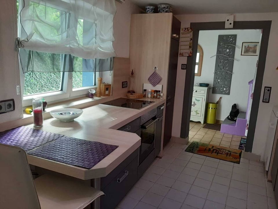 House, 2 Bedrooms, Non Smoking, Garden View | Private kitchen | Fridge, oven, stovetop, dishwasher